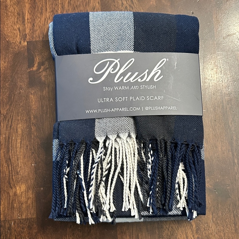 Plush Navy and White Plaid Scarf